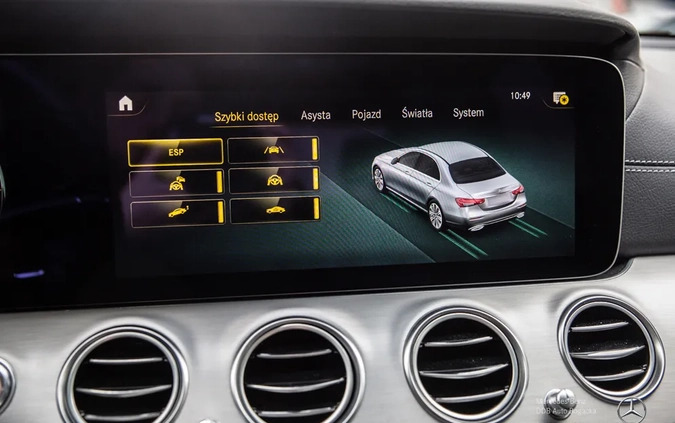 Mercedes-Benz Klasa E cena 249900 przebieg: 9893, rok produkcji 2022 z Władysławowo małe 301